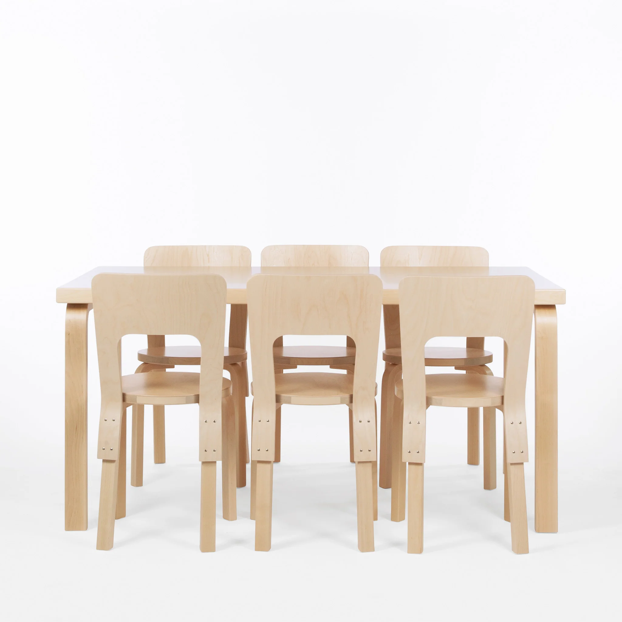 Aalto 82A/B Table by Artek - Image 3