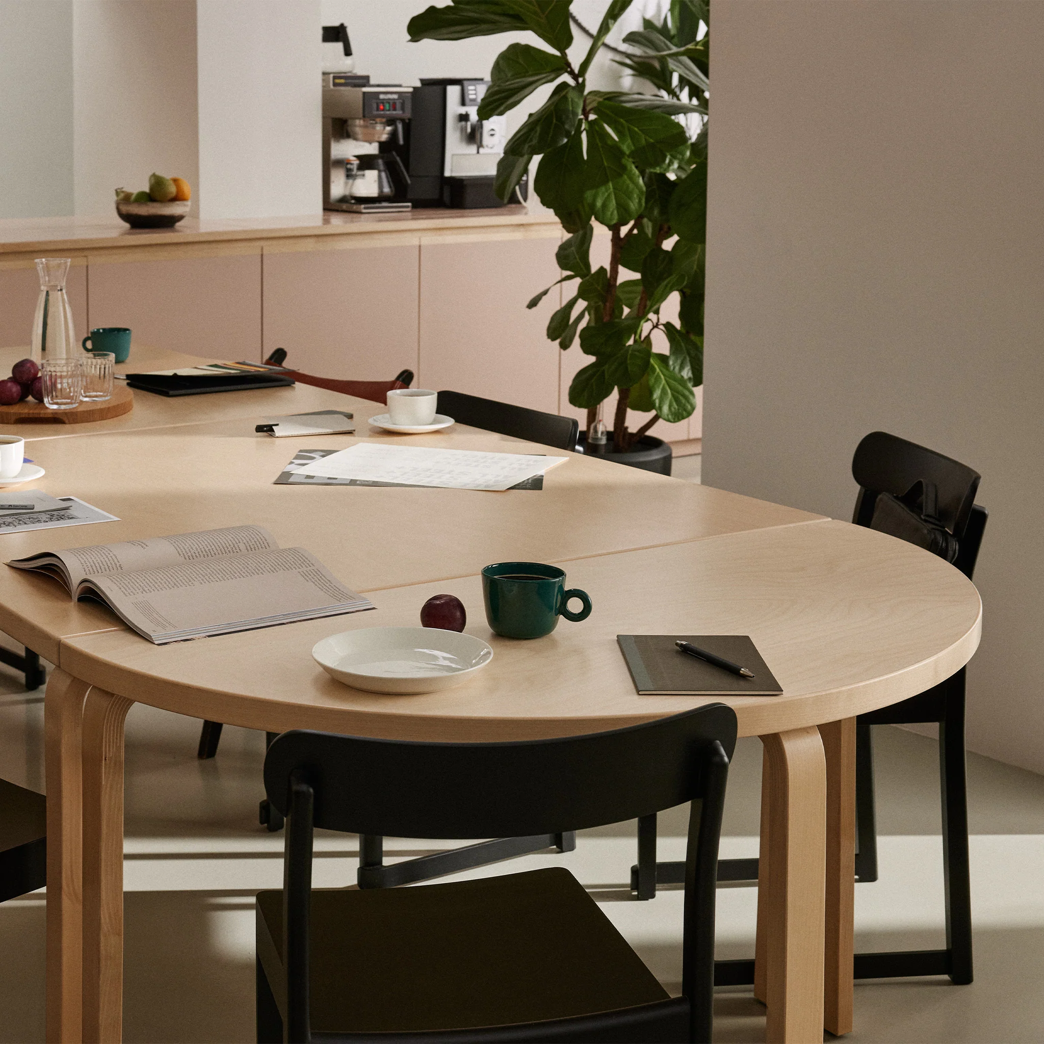 Atelier Chair by by TAF Architects for Artek - Image 11
