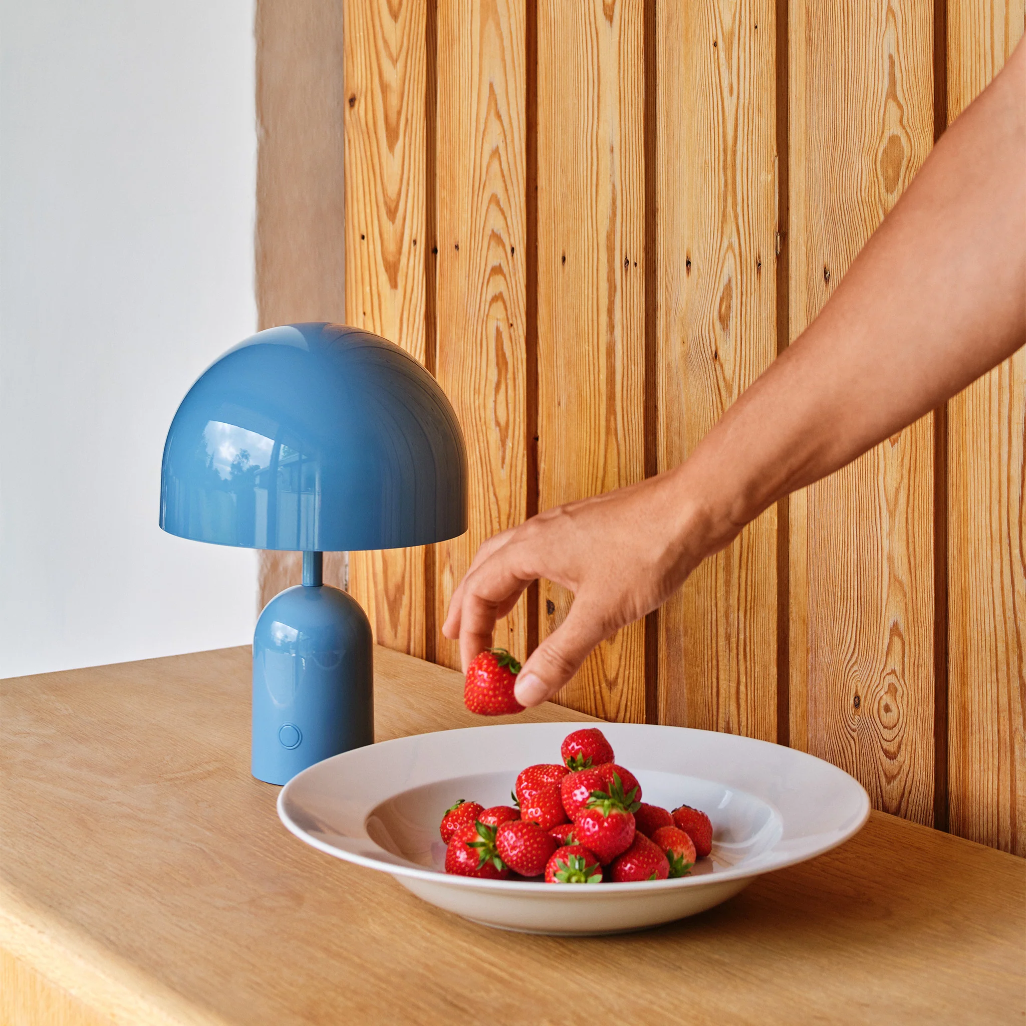 Bell Portable Lamp by Tom Dixon - Image 6