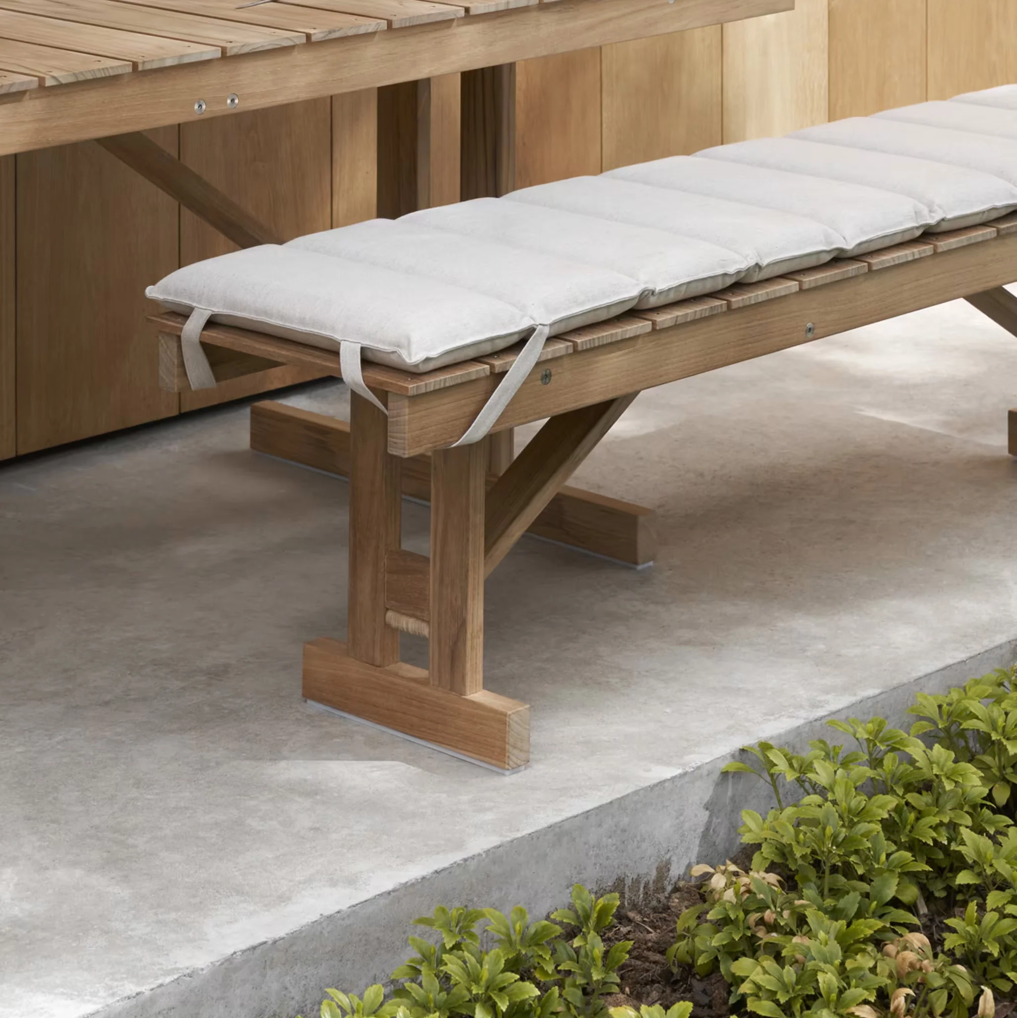 BM1871 Outdoor Folding Bench by Børge Mogensen - Image 4