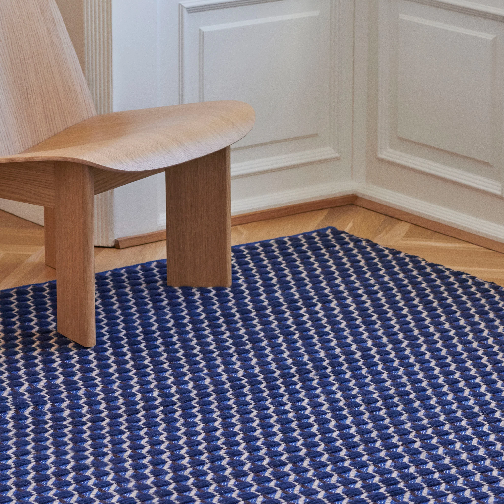 Channel Rug by Clara von Zweigbergk for Hay - Image 3