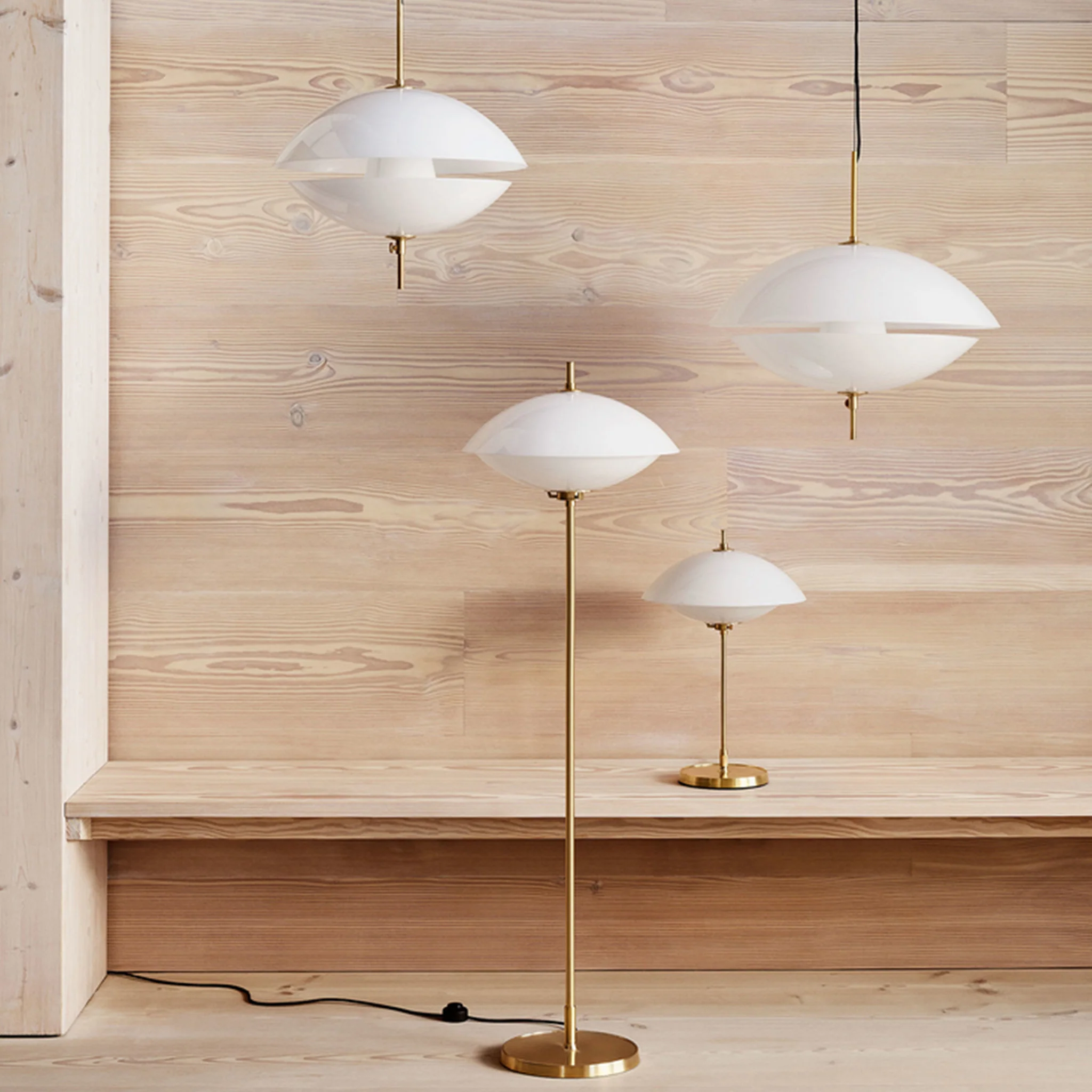 Clam Pendant Light By Ahm & Lund - Image 8