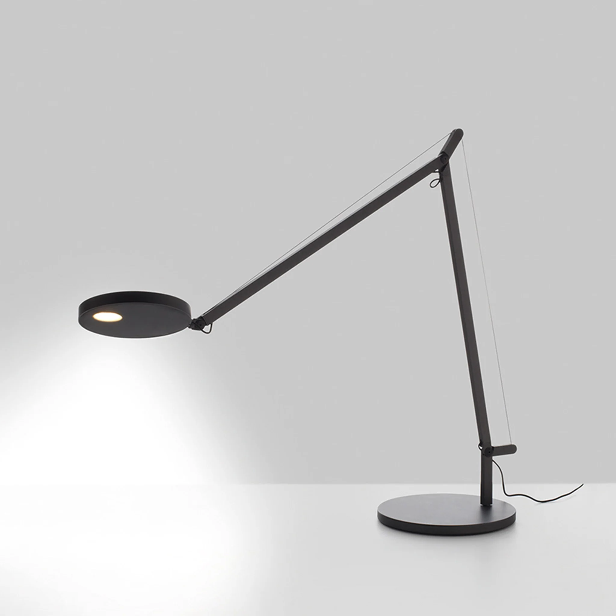 Demetra LED Table Lamp by Artemide - Image 5