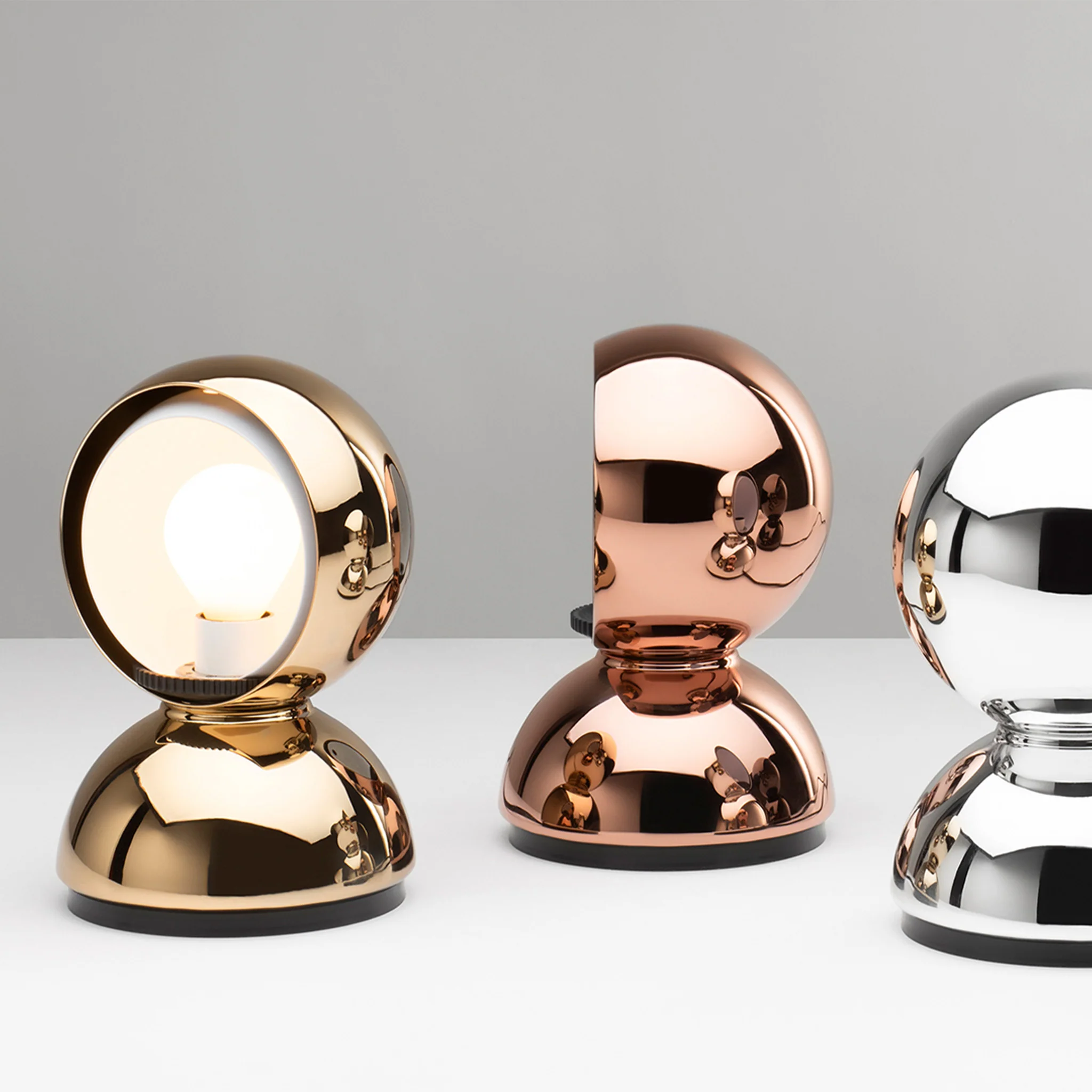 Eclisse Table Lamp by Artemide - Image 11