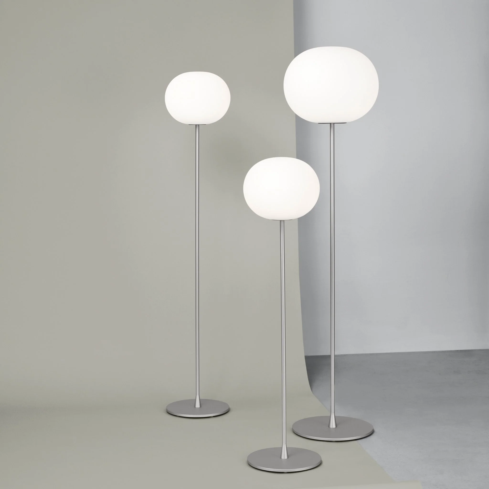 Glo-Ball Floor Lamp by Jasper Morrison for Flos - Image 4