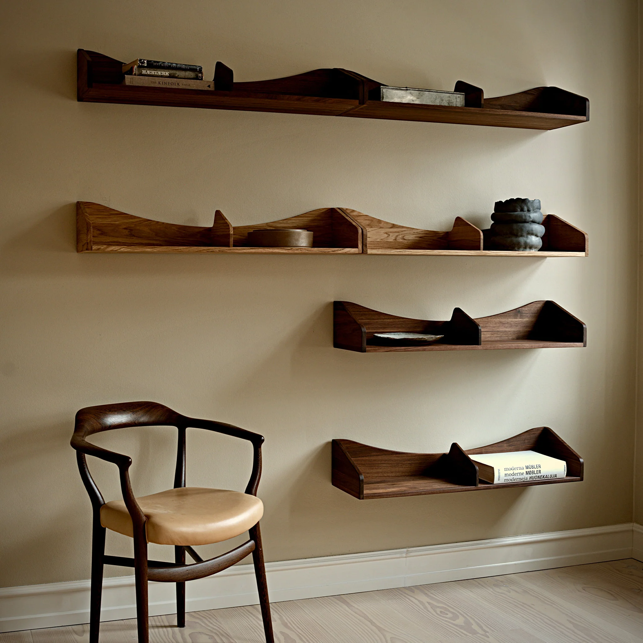 Hulsø Shelf by Finn Juhl - Image 7