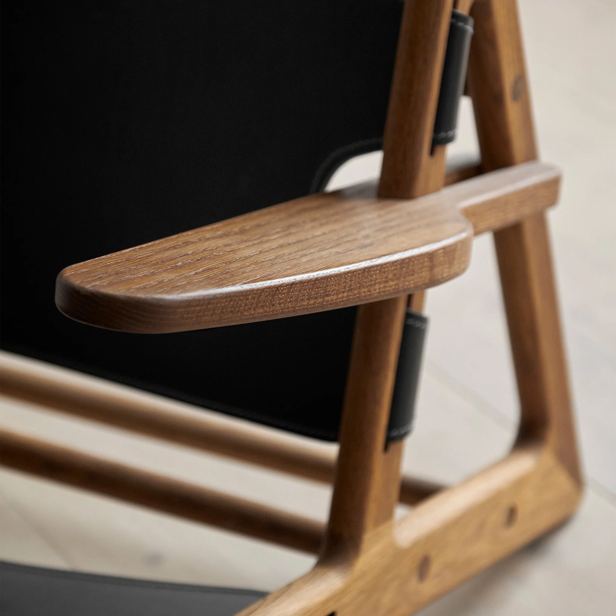 Hunting Chair by Fredericia - Image 8