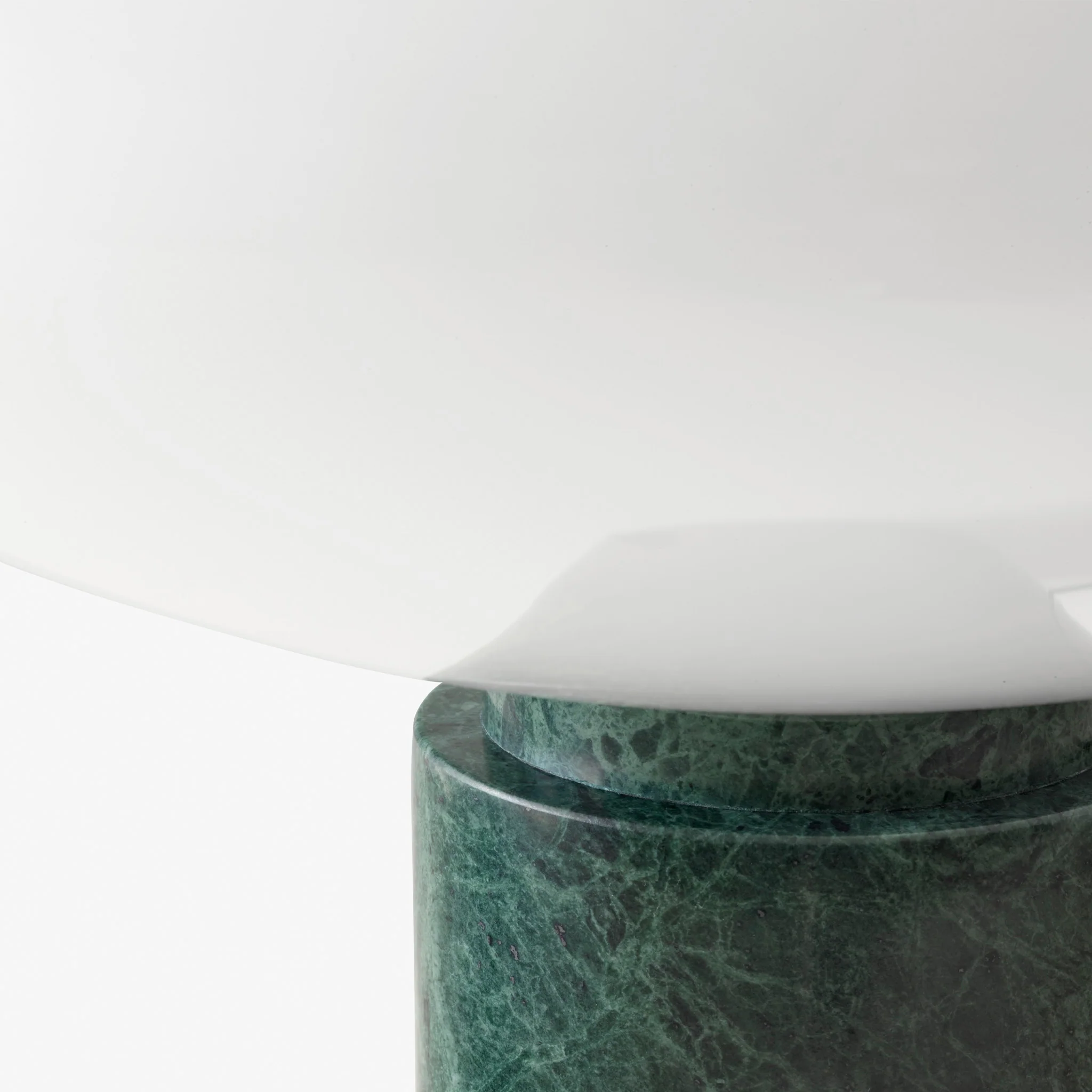 Mist Table Lamp AP17 - Image 3