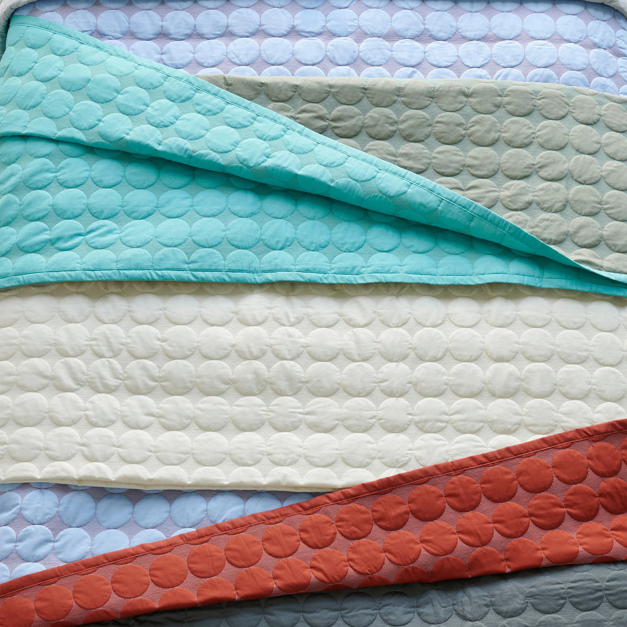 Organic Mega Dot Bed Cover by Hay - Image 3