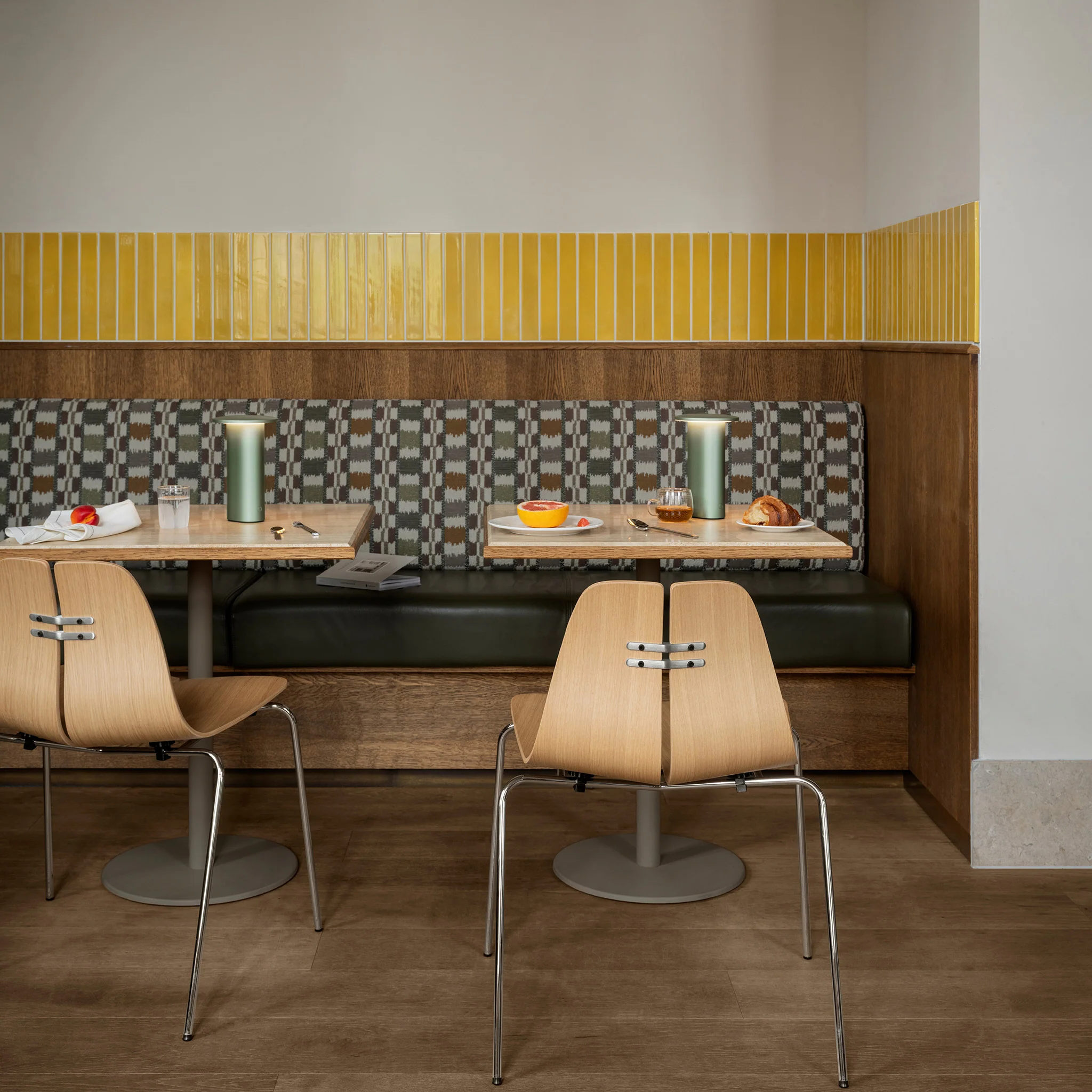 PK3 Dining Chair by Fritz Hansen - Image 7