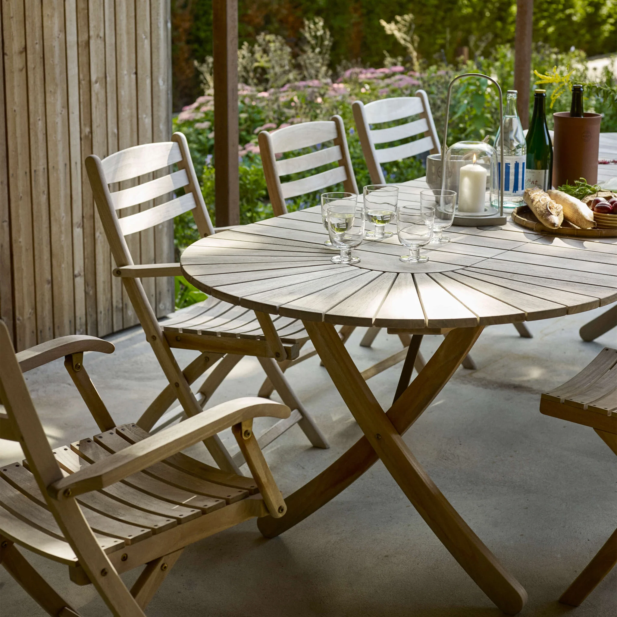 Selandia Extending Table - Image 4