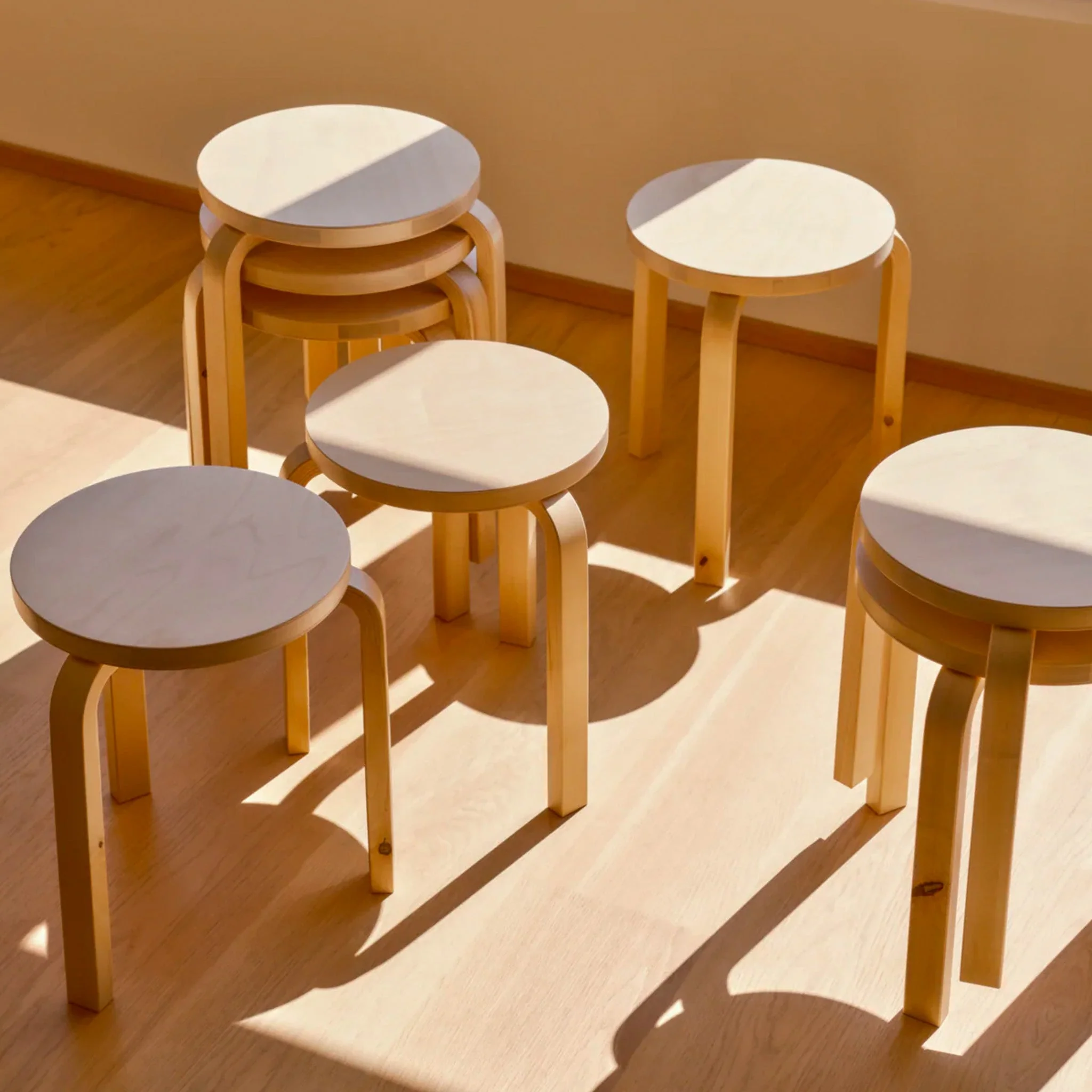 Stool 60 Wild Birch by Alvar Aalto - Image 6