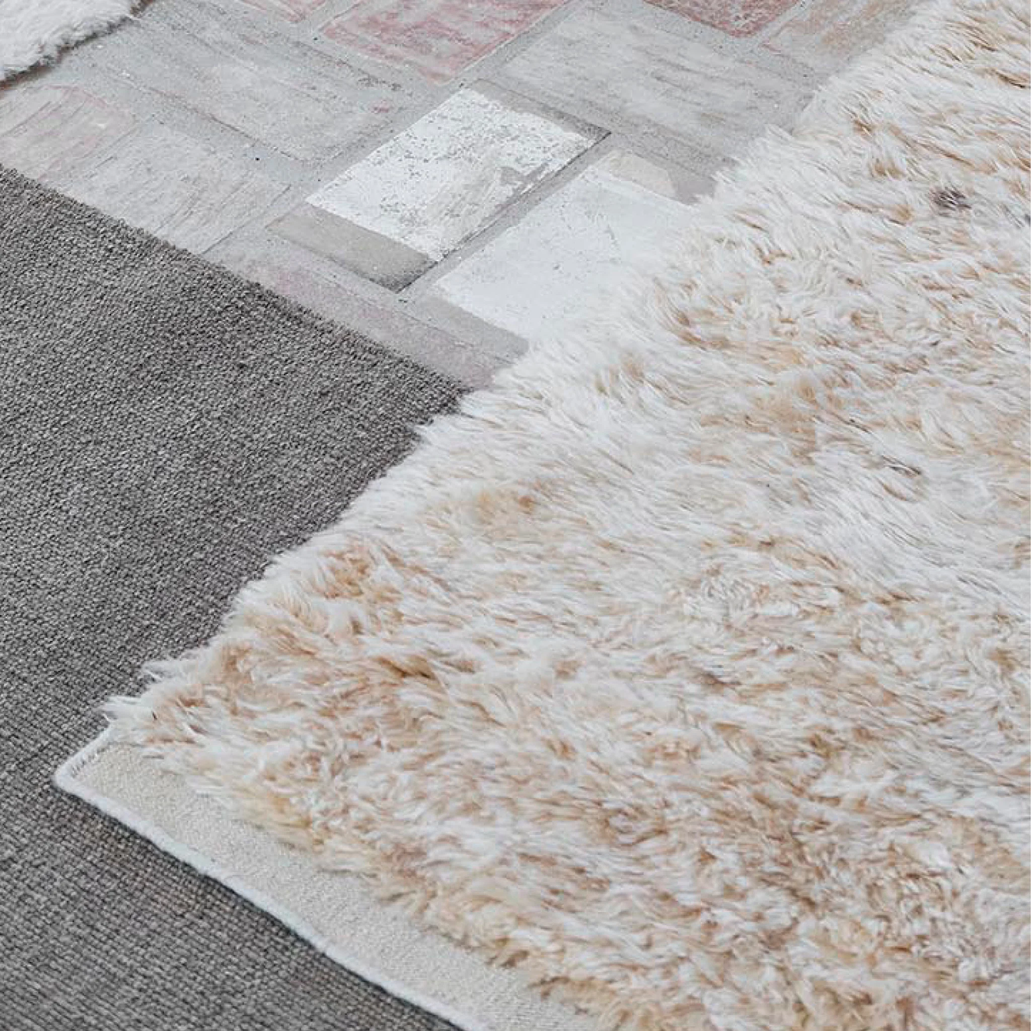 Wellbeing Wool Chobi Rug by Ilse Crawford - Image 6